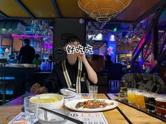 -爱啤精酿·民谣酒馆(滨江店)