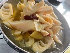 -峡谷农家乐饭店