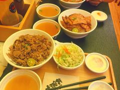 -熊吞·大碗丼烧肉饭(济宁万达广场店)