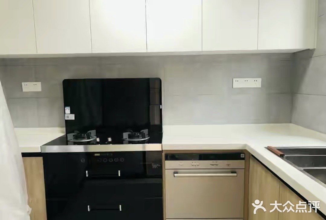 常见的三居室户型，全屋定制家具极大增加全屋储物