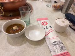 麻酱小料-八先生涮肉房(三里河店)