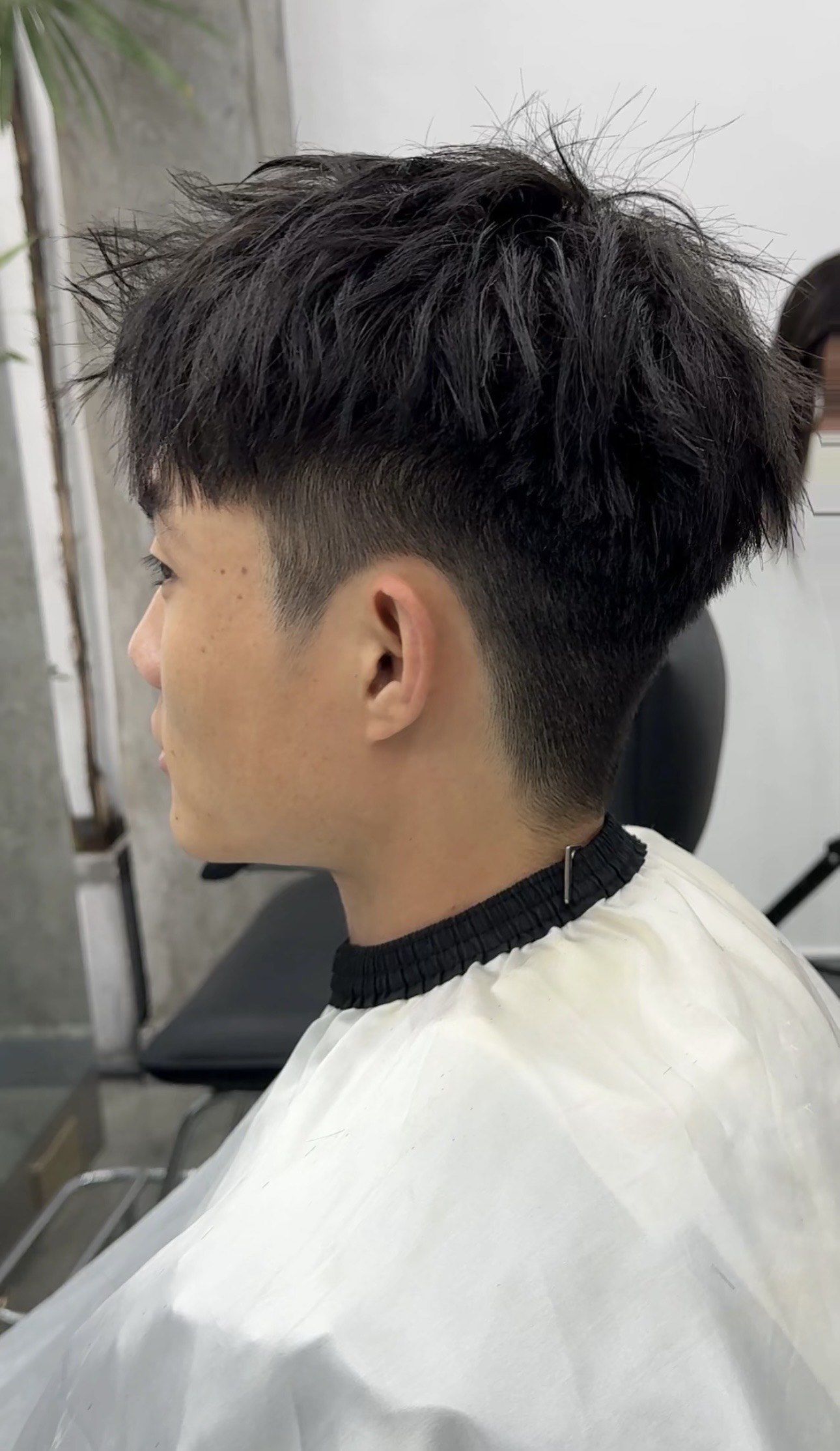 传奇男士理容馆 #男士发型#立体短碎盖 
💥短碎盖,时尚新潮流!