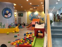 -戊辰亲子游泳俱乐部