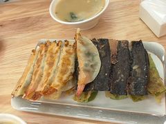 -众品老方子锅贴甜沫(李村店)