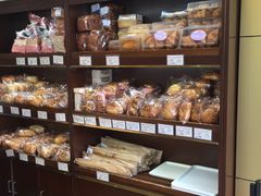 -红宝石·鲜奶小方·海派西点房(浦三店)