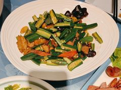 -乔家小院•非遗驴肉•本地小海鲜(滨河路店)