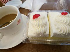 -红宝石·鲜奶小方·海派西点房(莘庄龙之梦店)