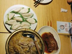 -关东小磨东北菜(上海长风大悦城店)
