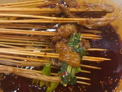 -拈签一笑黄牛肉辣卤串串