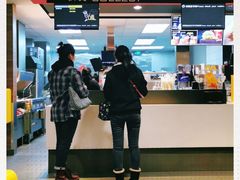 -麦当劳(哈西万达店)