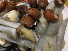 -钦瓦台时尚自助餐厅(银泰城店)