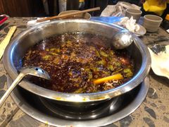 -肖肖酸萝卜鱼火锅(总店)