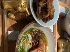 -百春原湖南牛肉粉(百联世纪店)
