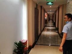 -太古里影院足道汤泉SPA(通跃商业广场店)