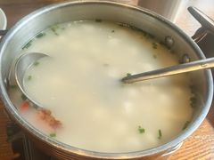 -湘力力小院·鱼汤泡饭(枫林路店)