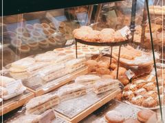 -巴黎贝甜(大宁国际商业广场店)