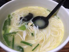 秀才过桥米线-茶花妹子云南餐厅(北大店)