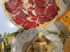 -九寨特色牦牛肉汤锅 羊肉汤锅