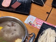 -呷哺呷哺(普陀乐购真北店)