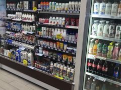 -全家便利店(银翔路店)