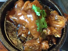 -云海肴·汽锅鸡·云南菜(天山百盛优客店)