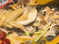 -里岛烤鱼(东港凯虹广场店)