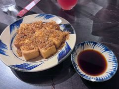 -Cuc Gach Quan Restaurant