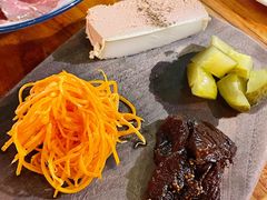 -羽深肉铺 Steak & Wine