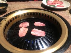 -炼火烤肉店