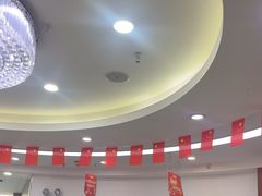 -咿呀口腔(光谷分院)