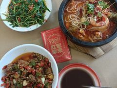 -老三样·旧食新味(绿地店)