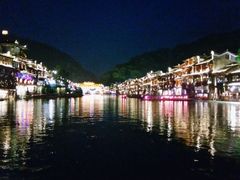 -天下凤凰大酒店