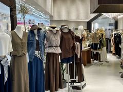 -广州白马服装市场