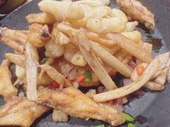 干锅鸡翅牛蛙-川堂风·跷脚牛肉·乐山爆炒(宝山日月光店)