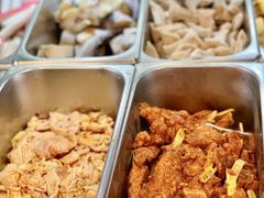 -三顾冒菜·麻辣烫(万达店)