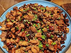 -雀舞云南菜(天津天河城购物中心店)