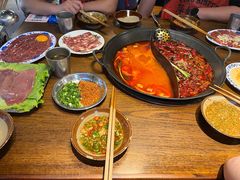 -萍姐火锅·公路夜市(武汉首店)