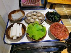 -周幺妹重庆老火锅(银泰城总店)