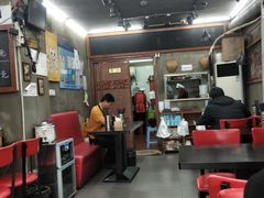 -丽影重庆小面(定西路店)
