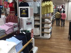 -优衣库(上海虹口龙之梦店)
