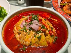 -鑫巴蜀小镇 · 水煮鱼专研店(玉桥店)