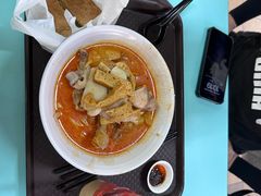 -亚王咖喱鸡米粉面