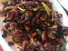 -东北风味思缘食府(对湖路店)