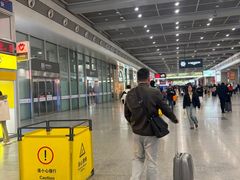 -虹桥火车站-停车场