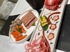 -红鼎豆捞·非遗鲍皇汤火锅(宝丰路店)