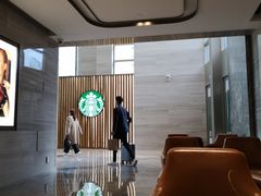 -星巴克(港汇1号办公楼店)
