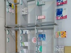 -何氏眼科视光中心·眼镜·配镜(汇泉东路店)