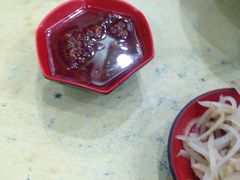 -丽虹云南过桥米线(兴工街店)