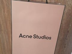 -Acne Studios(芮欧百货店)