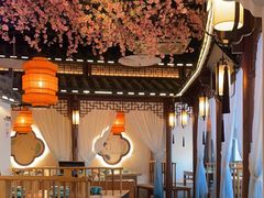 -荷塘秋月·本帮江浙菜(国权路店)
